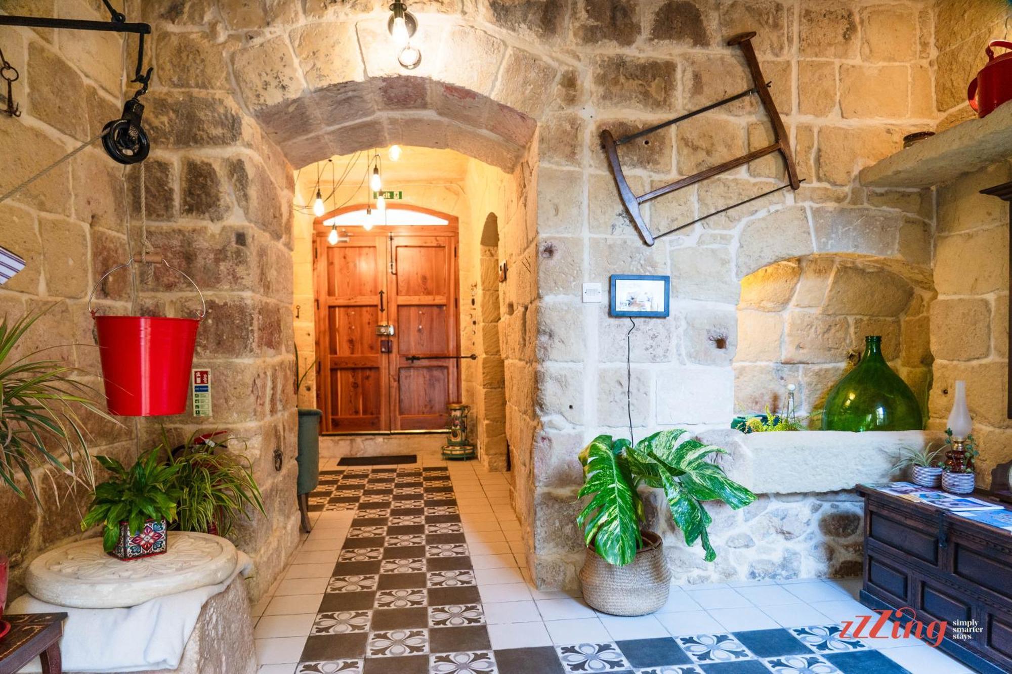 Ta' Gilarda Boutique Living Panzió Birbuba Kültér fotó