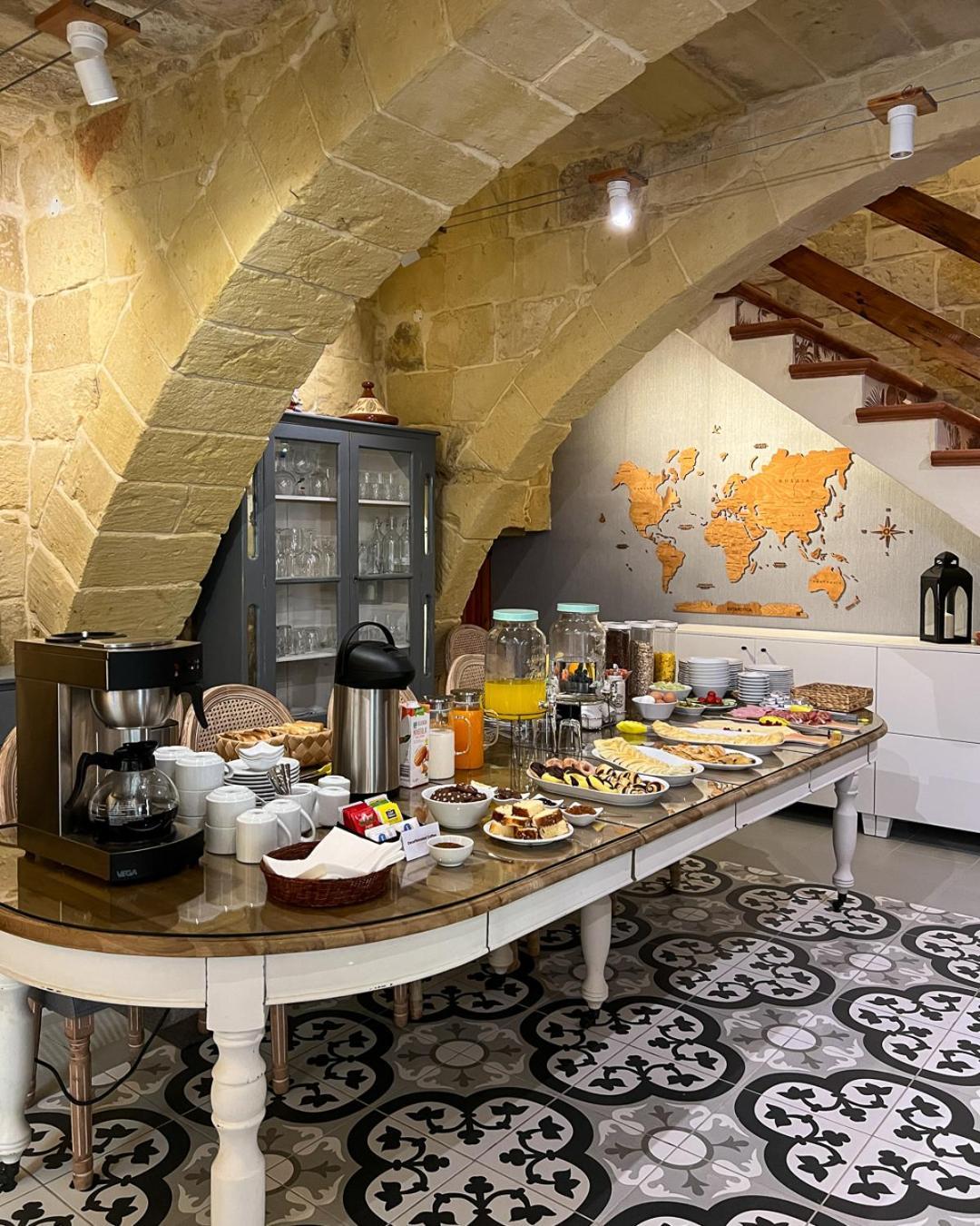 Ta' Gilarda Boutique Living Panzió Birbuba Kültér fotó