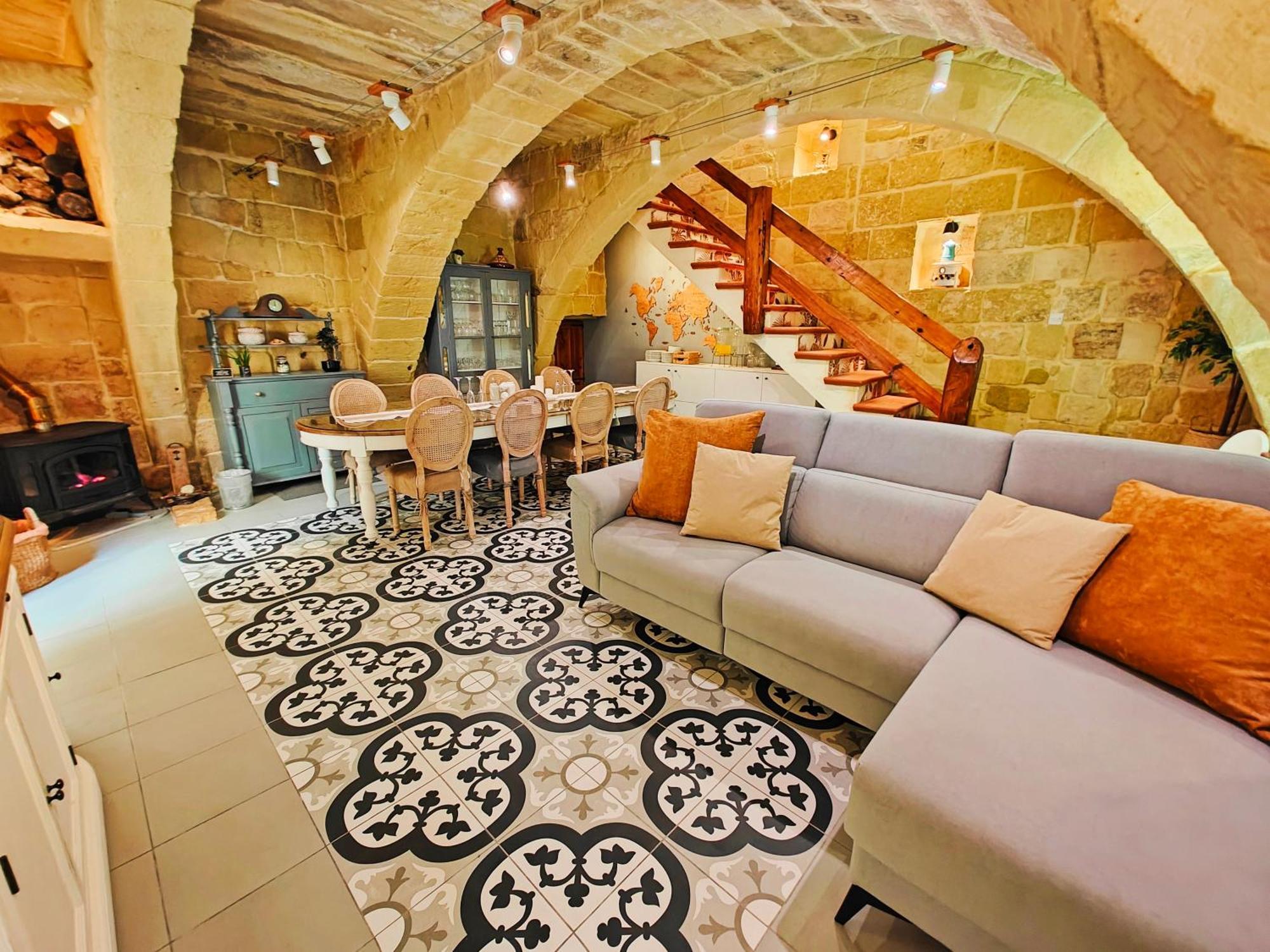 Ta' Gilarda Boutique Living Panzió Birbuba Kültér fotó