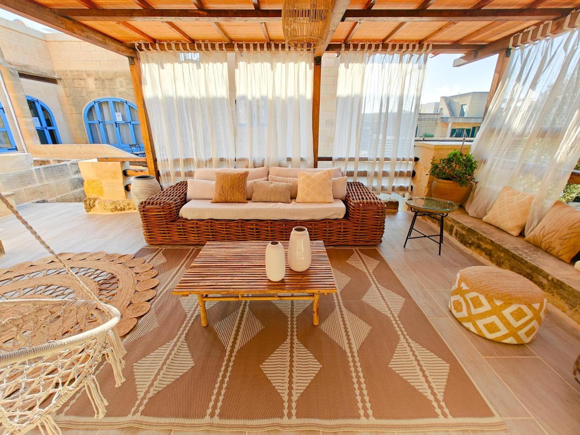 Ta' Gilarda Boutique Living Panzió Birbuba Kültér fotó